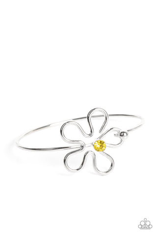 Paparazzi Accessories Floral Innovation - Yellow Bracelet