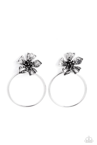 Paparazzi Accessories Buttercup Bliss - Silver Earrings